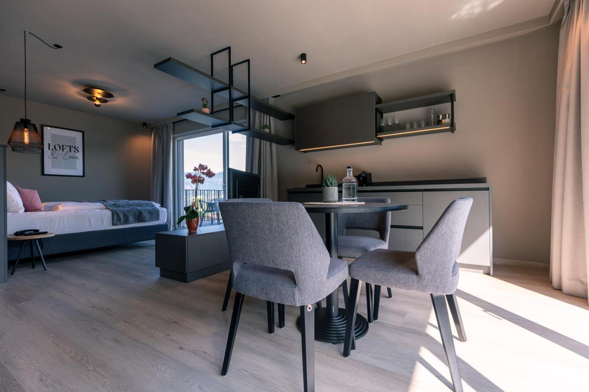 Belia Lofts - Adults Only - Apartments Appiano Sulla Strada Del Vino Exterior foto