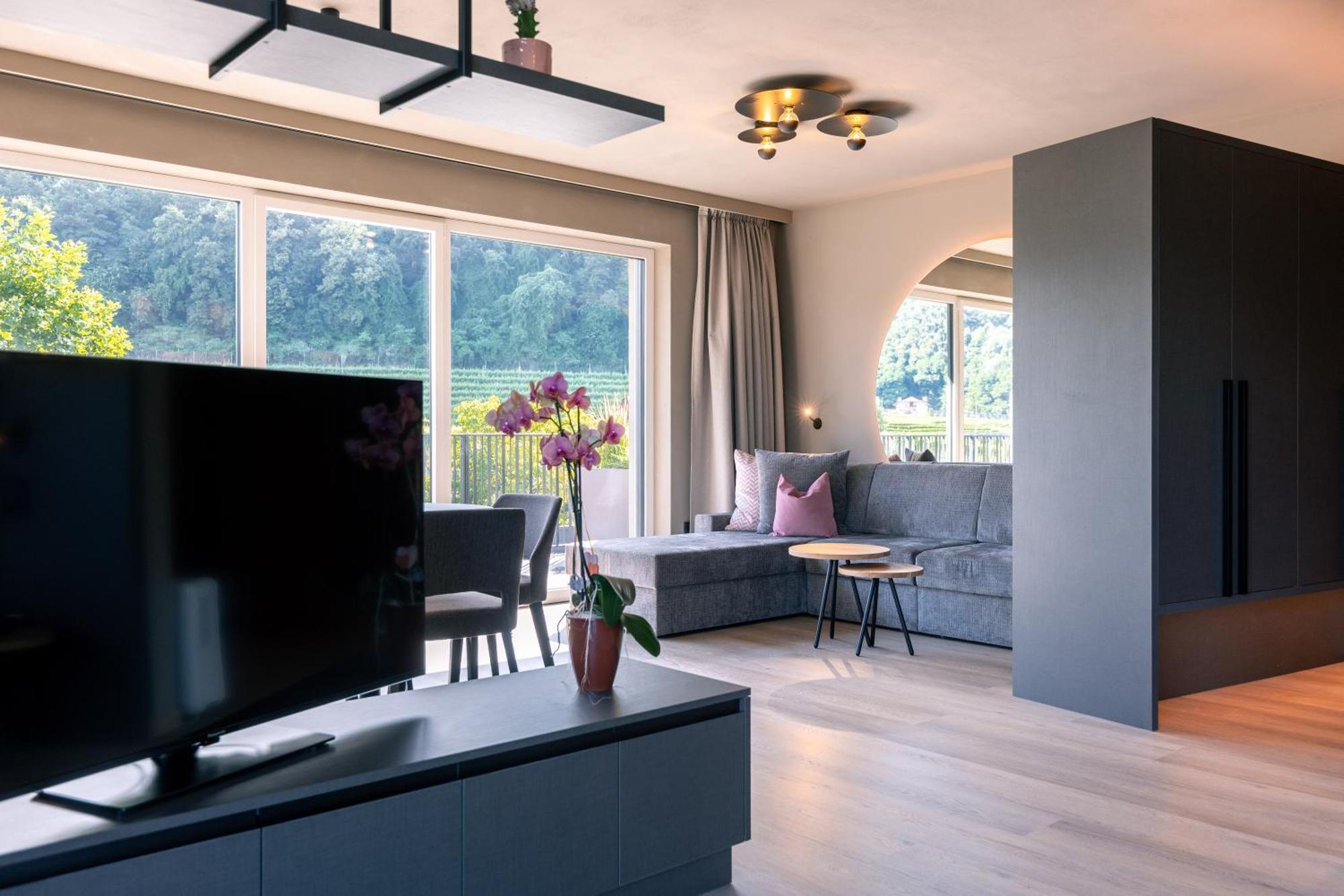 Belia Lofts - Adults Only - Apartments Appiano Sulla Strada Del Vino Exterior foto
