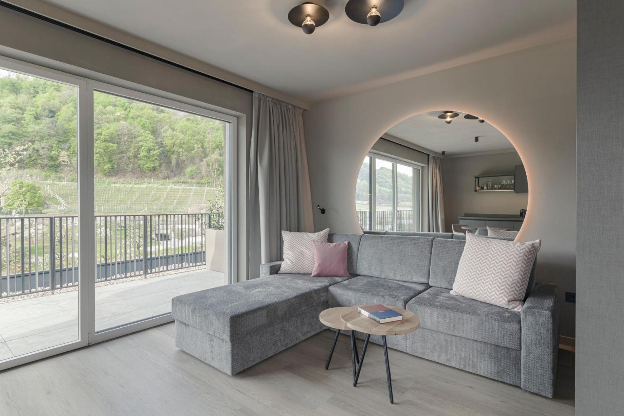 Belia Lofts - Adults Only - Apartments Appiano Sulla Strada Del Vino Exterior foto
